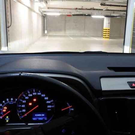 Boutique 109 - Old City, Luxury Apt. With A Garage Краків Екстер'єр фото